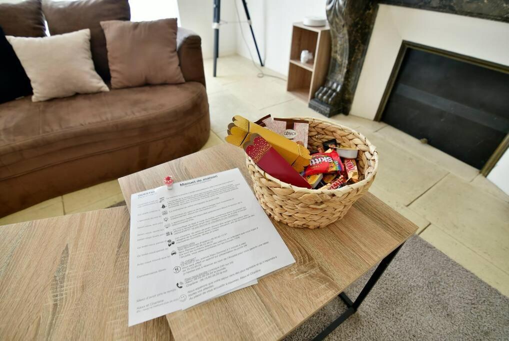 Grand Appartement De Haut Standing En Centre-Ville มงต์ลูซง ภายนอก รูปภาพ